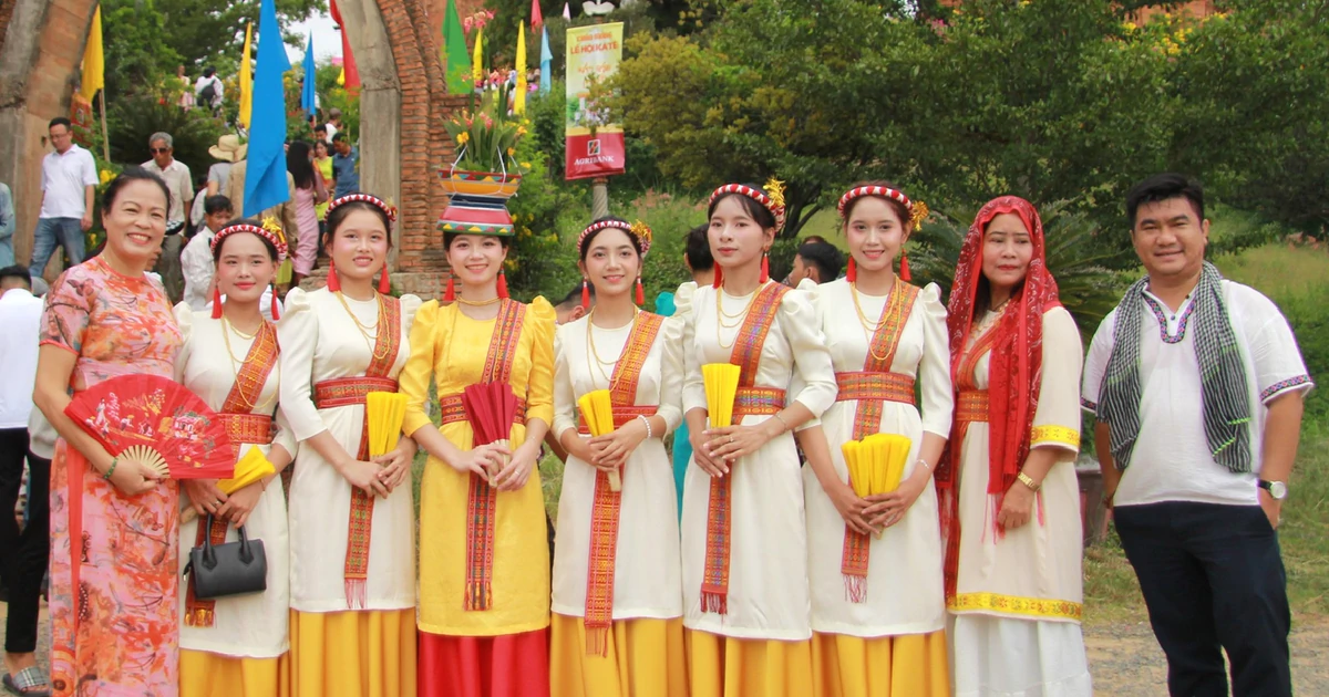 Lễ hội Katê Khánh Hòa: Gốm Chăm Bàu Trúc trong nhịp sống đương đại
