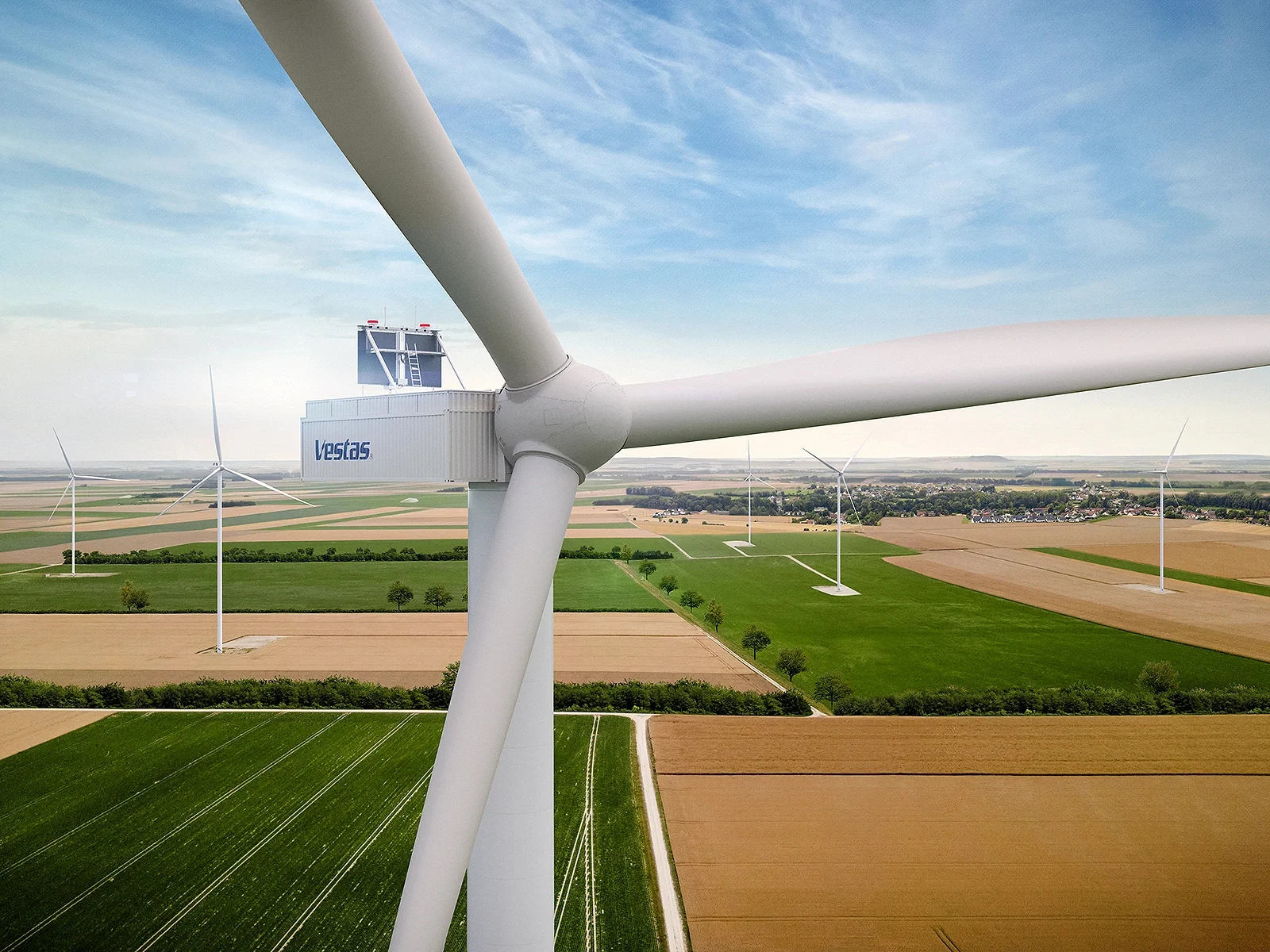 Vestas cung cấp 64 MW tuabin gió cho miền Trung: cú hích cho chuỗi cung ứng năng lượng