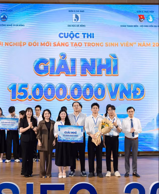 Từ phòng thí nghiệm đến thị trường: sinh viên AI kẹt ở lằn ranh thương mại hóa