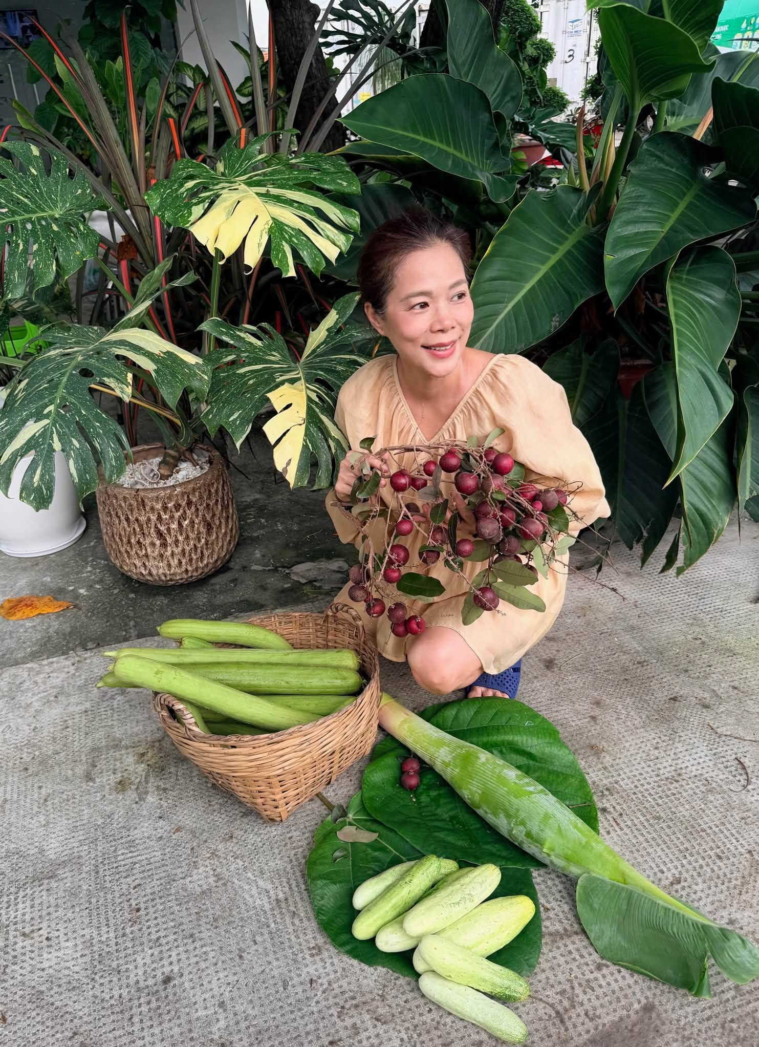 Từ sân khấu đến phòng họp: hành trình nữ ca sĩ kinh doanh Mỹ Lệ
