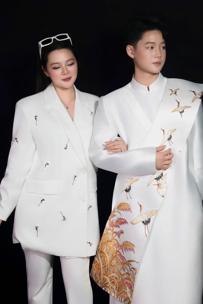 Mẫu nam Lê Tiến Đạt và cú debut đại sứ Ngọc Hạc Vương Uyển