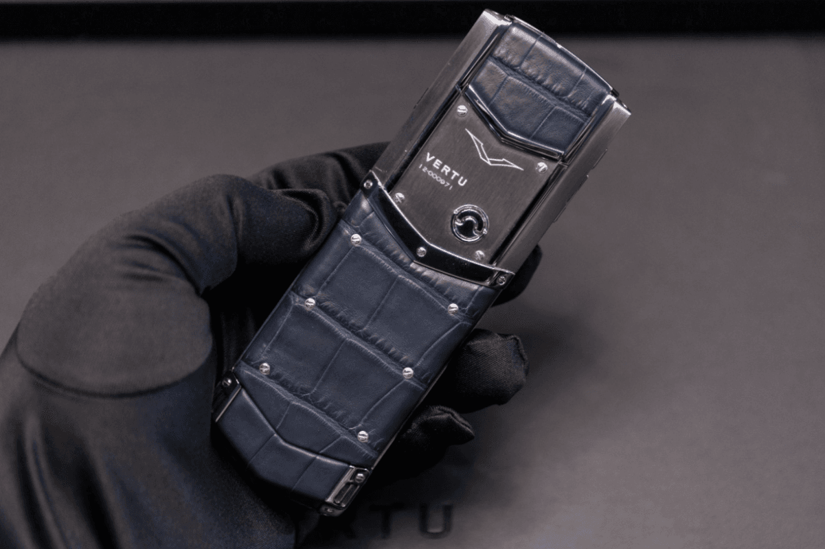 Điện thoại cao cấp tắt sóng 2G: Khi Vertu thành cục gạch vì thiếu VoLTE
