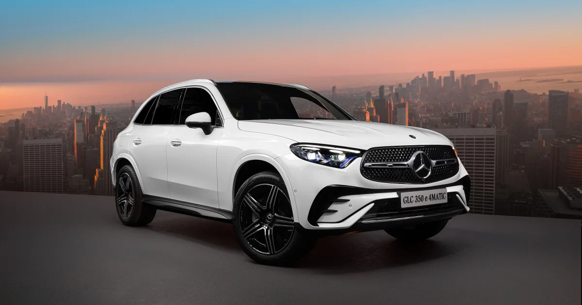 Mercedes GLC PHEV giảm hơn 300 triệu: có đáng chọn hơn SUV điện thuần?