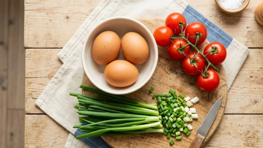 Trứng chưng cà chua mềm ngon: bí quyết nằm ở thứ tự và kỹ thuật nấu