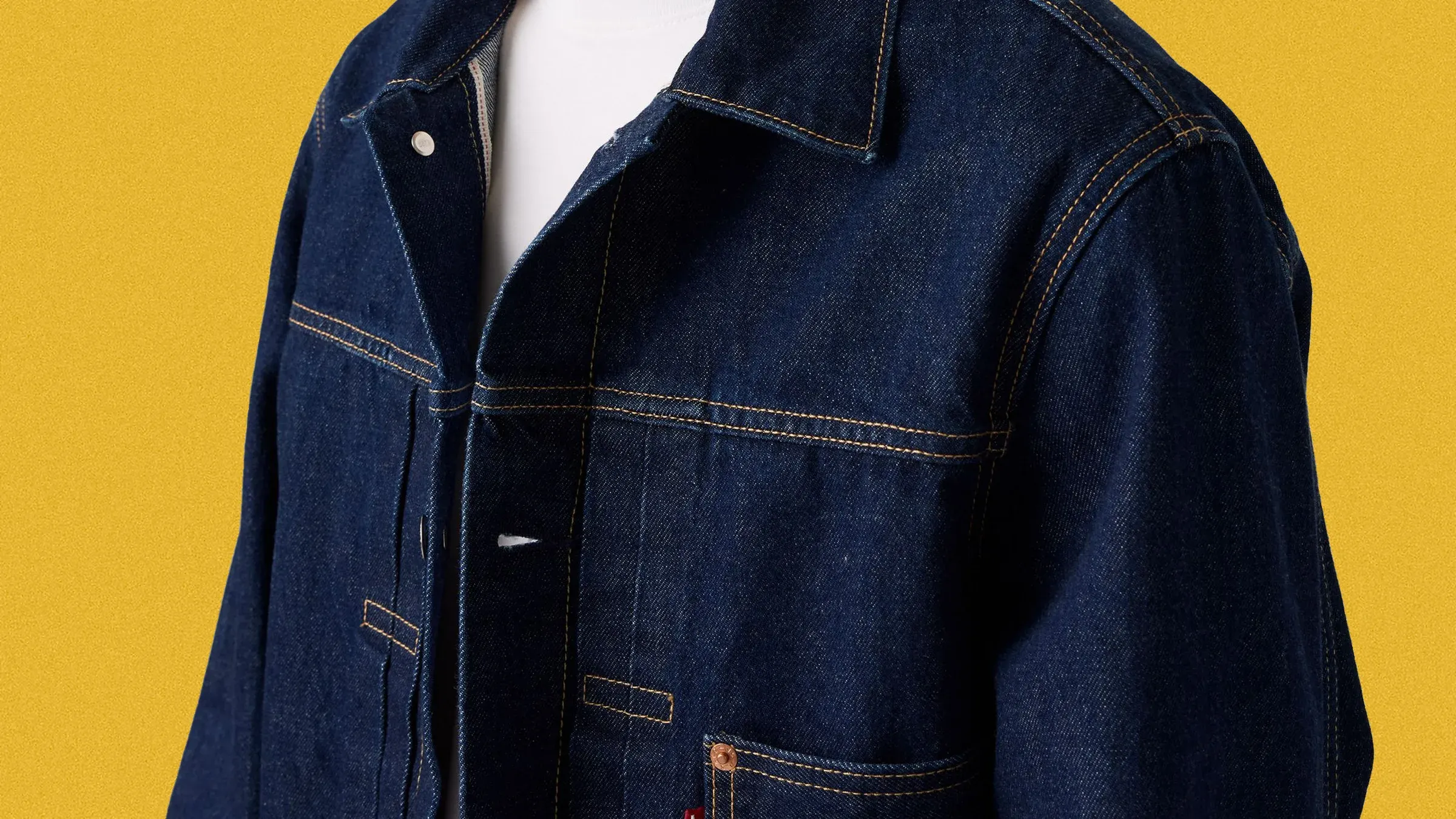 Áo khoác denim và bomber huyền thoại giảm giá sâu