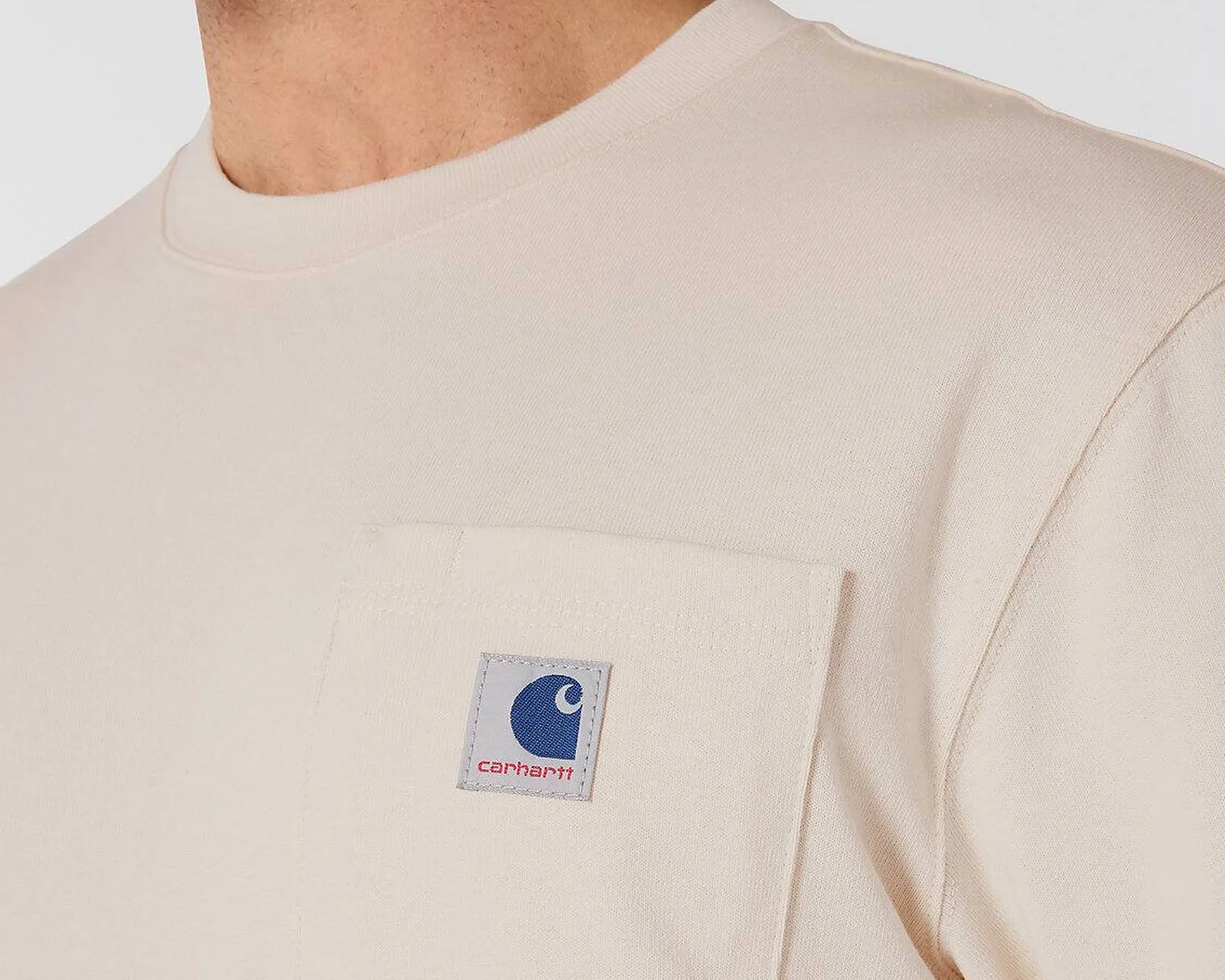 Carhartt nâng cấp áo phông huyền thoại với Crafted Series