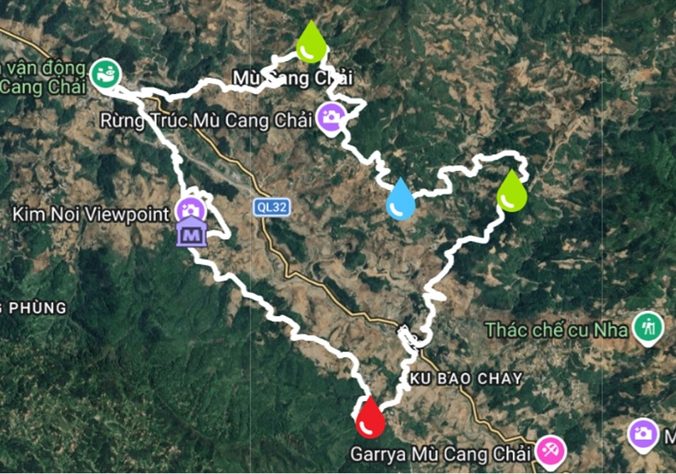 Từ phòng làm việc đến đường trail: dấu chân người Viện trưởng trên cung đường 25km Mù Cang Chải