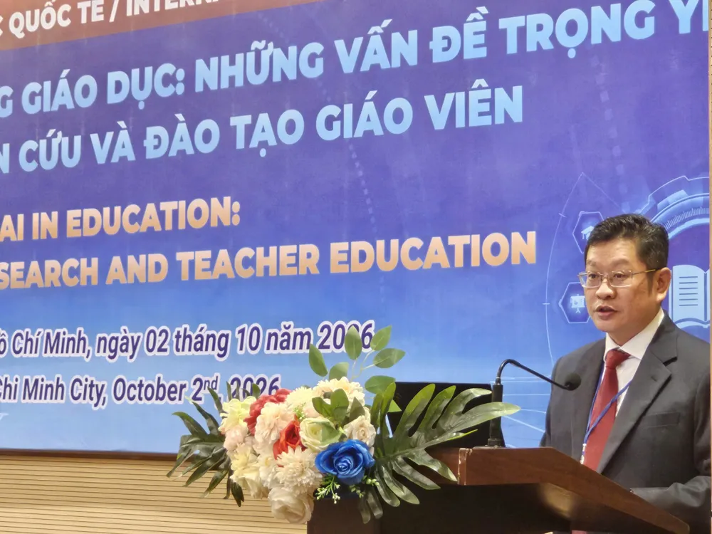 Chuẩn hóa năng lực AI cho giáo viên: từ công cụ đến bài học thông minh