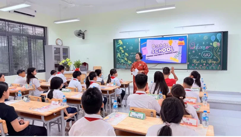 Thi vào lớp 10 chỉ 2 môn Toán Văn: Giảm tải hay đổi dạng áp lực?