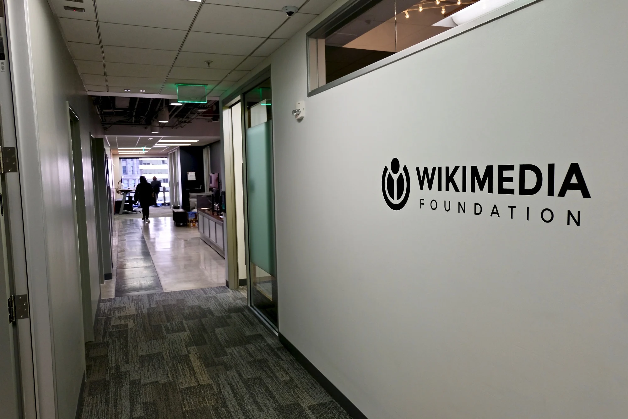 Agen AI Tanpa Kebenaran di Wikipedia: Amaran Tentang Autonomi dan Akauntabiliti