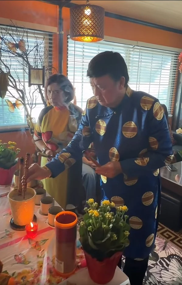 Khi cúng Tổ nghề bị biến thành chiếc vé xin danh vọng