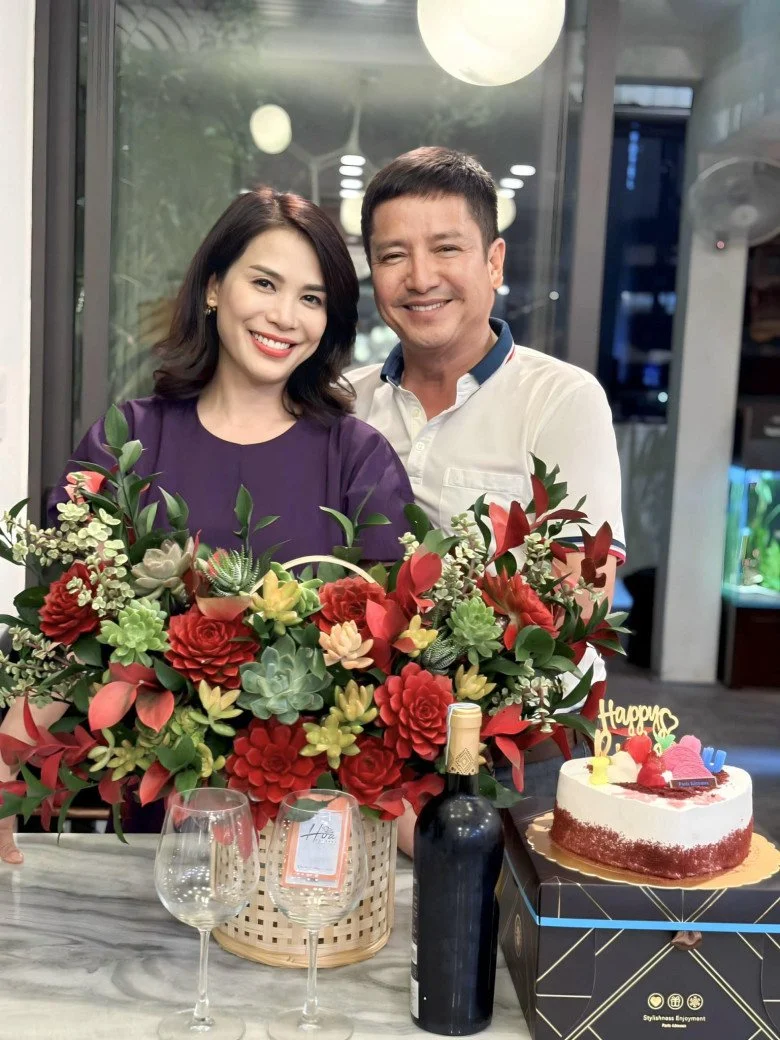 Bên trong căn nhà 33m2 của NSƯT Chí Trung: sống nhỏ nhưng nhẹ
