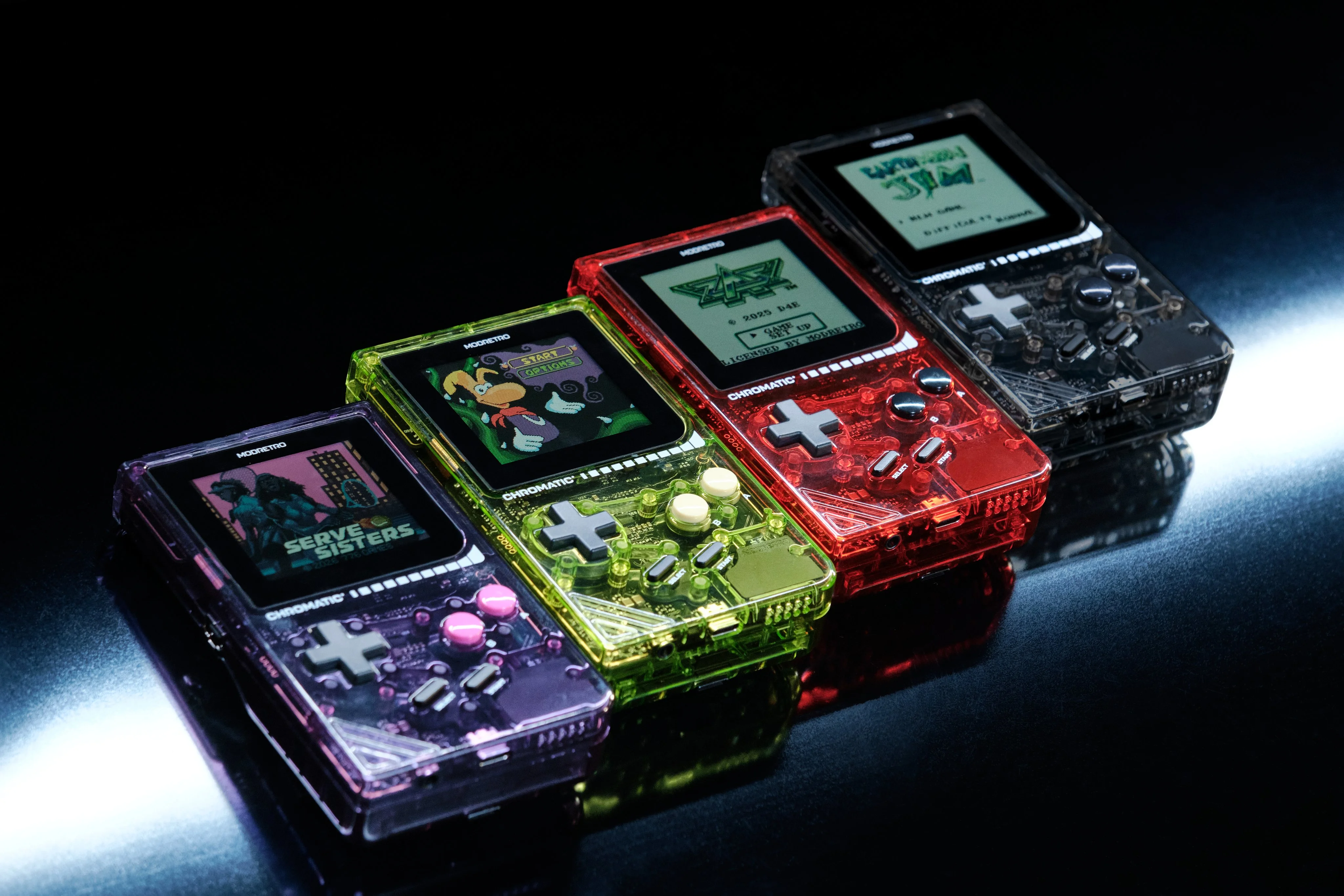 ModRetro Chromatic Transparent: Game Boy cổ điển trong lớp vỏ trong suốt