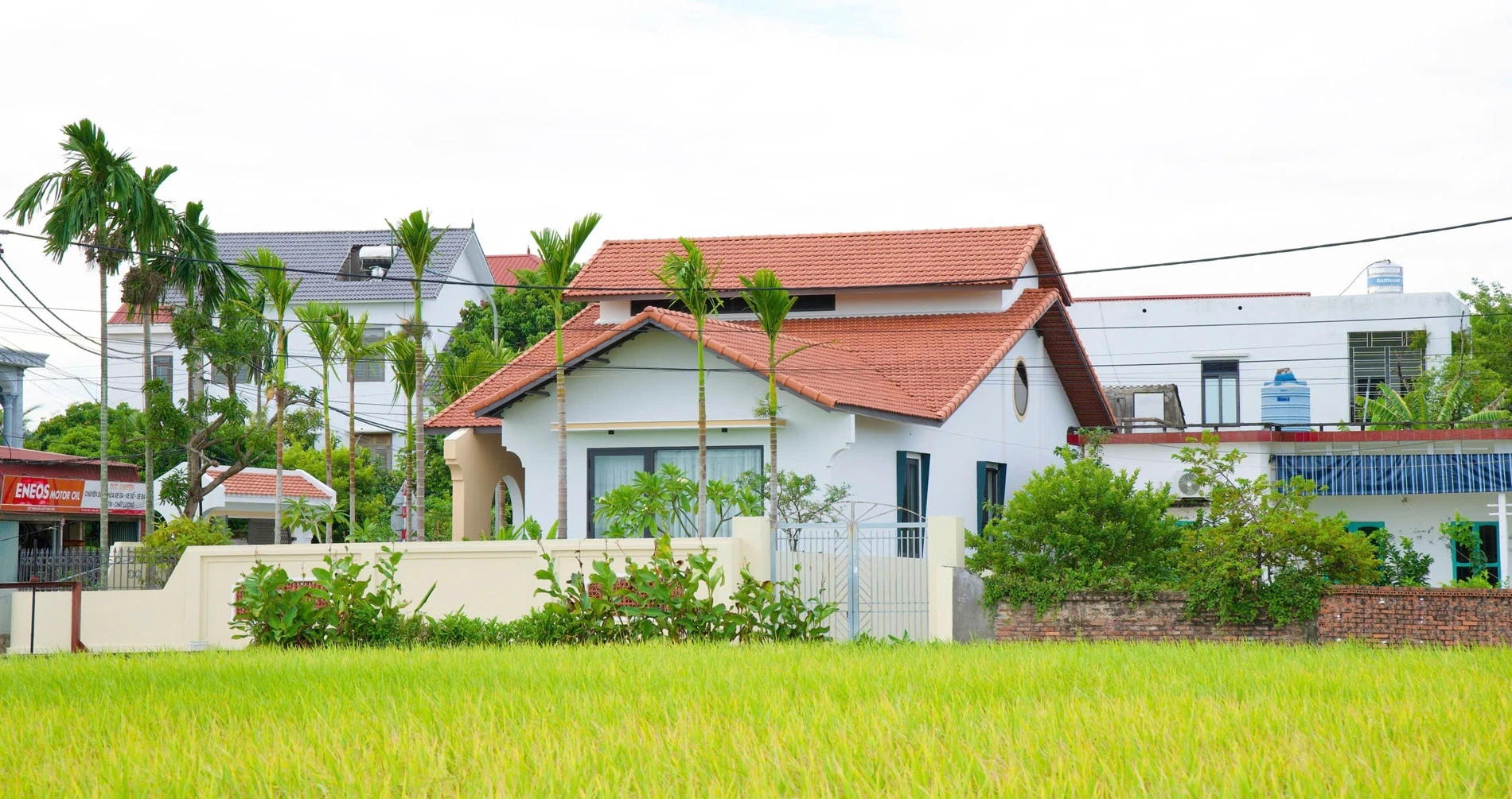 Từ nhà cũ đến không gian hiện đại tặng bố mẹ