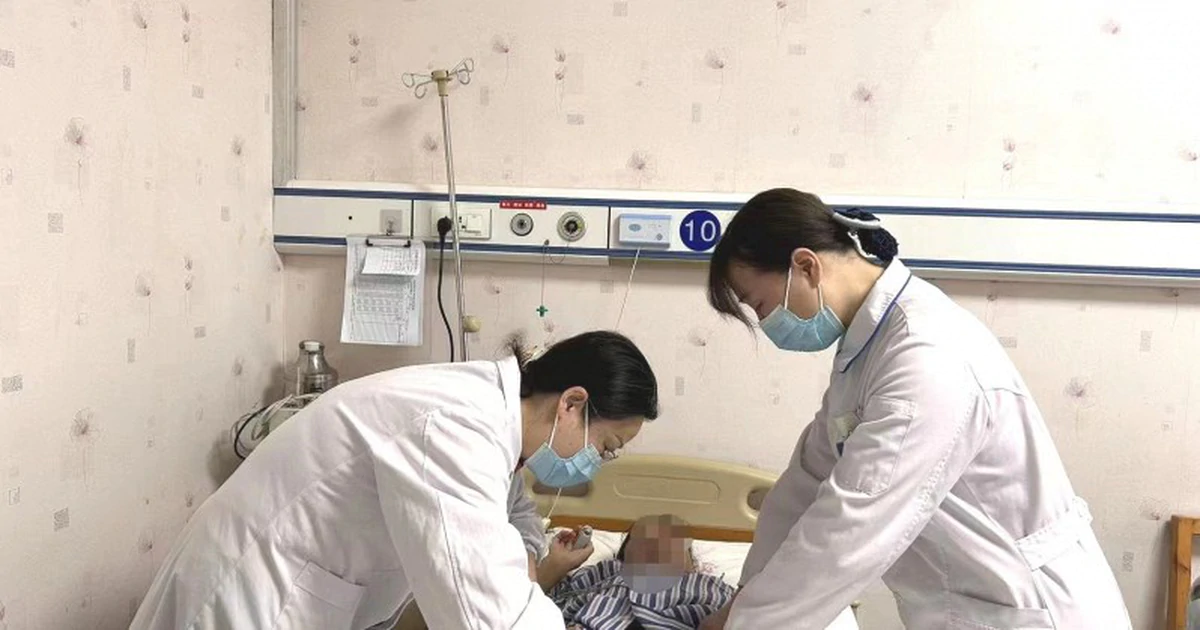 Những thói quen uống nước của giới trẻ đang âm thầm phá hủy thận và tim