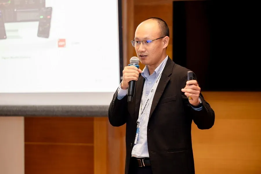 Kết nối dữ liệu chứng khoán với ChatGPT, Claude và Gemini