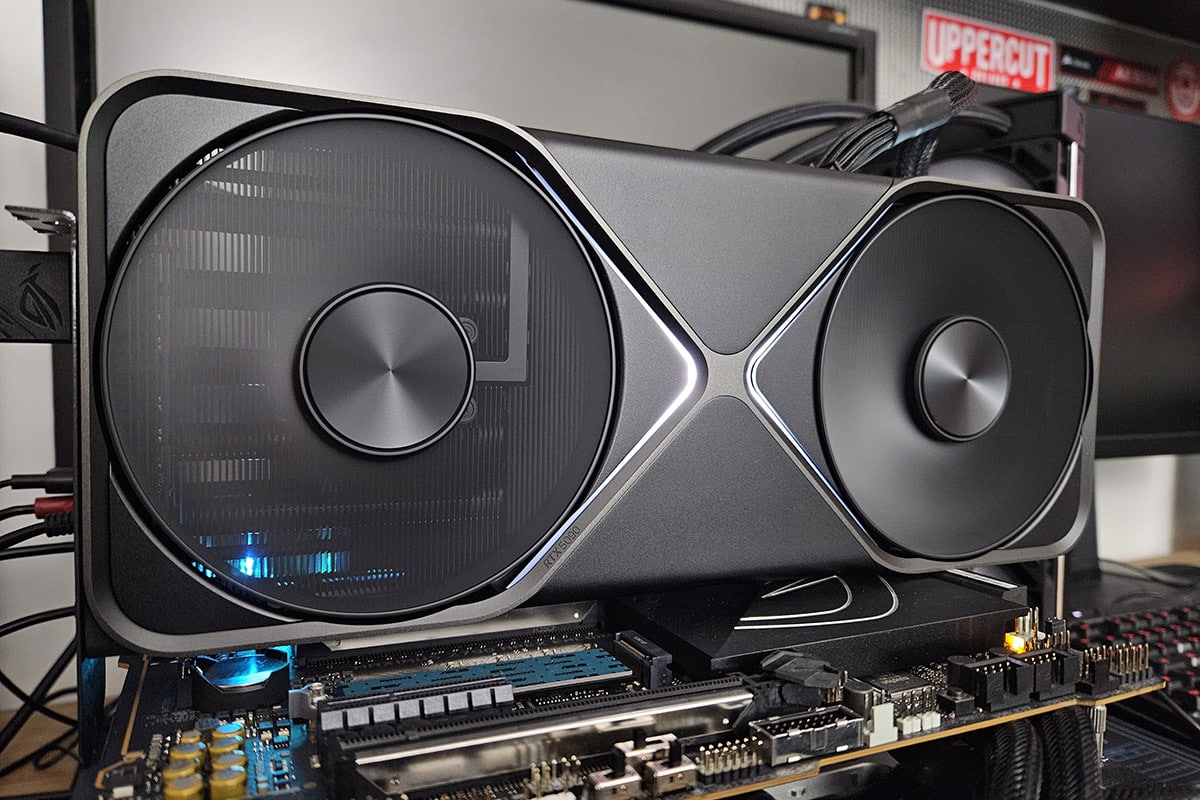 RTX 50 Series Hạ Nhiệt Sau Đợt Tăng 66%: Có Nên Xuống Tiền?