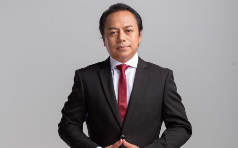 Mengapa Lagu Baru Penyanyi Legendaris Selalu Kalah Aura