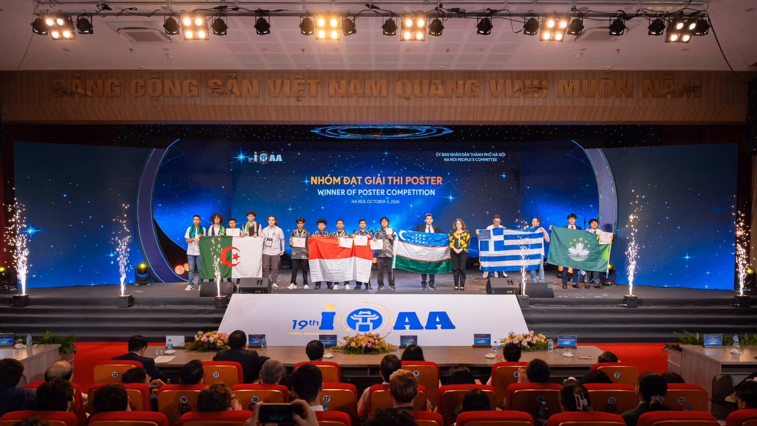 Toàn bộ 10 học sinh Việt Nam đạt huy chương tại Olympic Thiên văn quốc tế: Bước ngoặt trong khoa học phổ thông