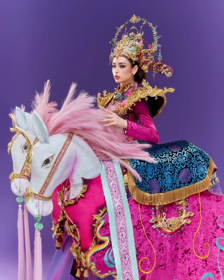 Từ ngựa giấy đến phù thủy: sức nặng văn hóa trên sân khấu Miss Grand