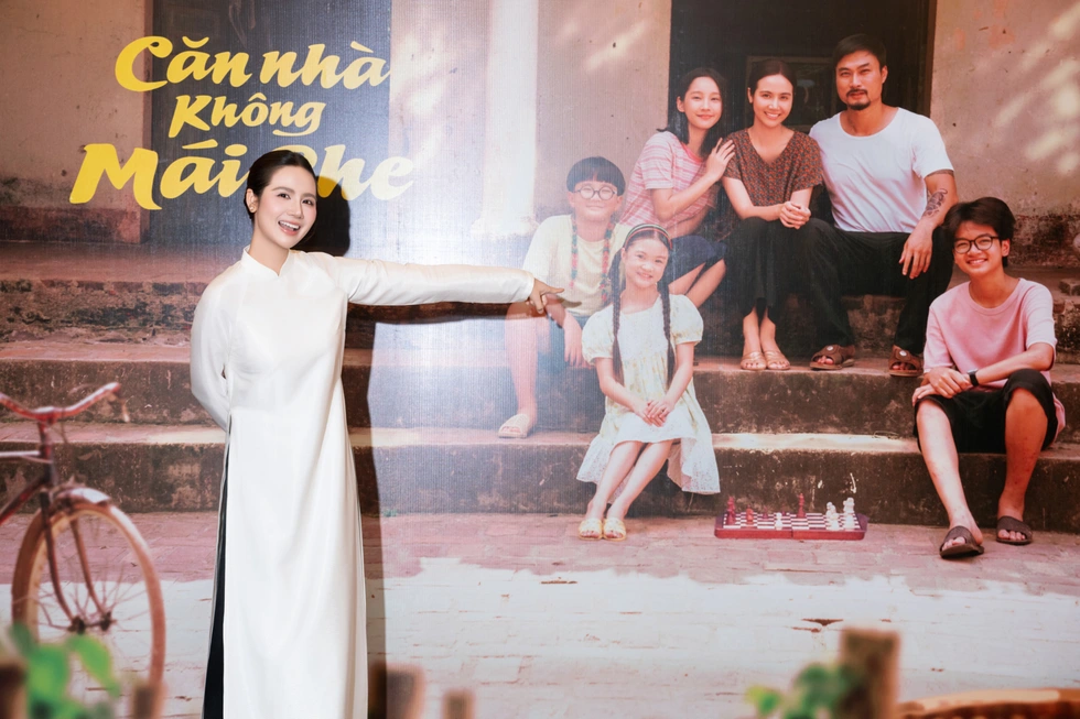 Từ nữ tổng tài đến người đàn bà quê: cú lột xác của dàn sao VTV