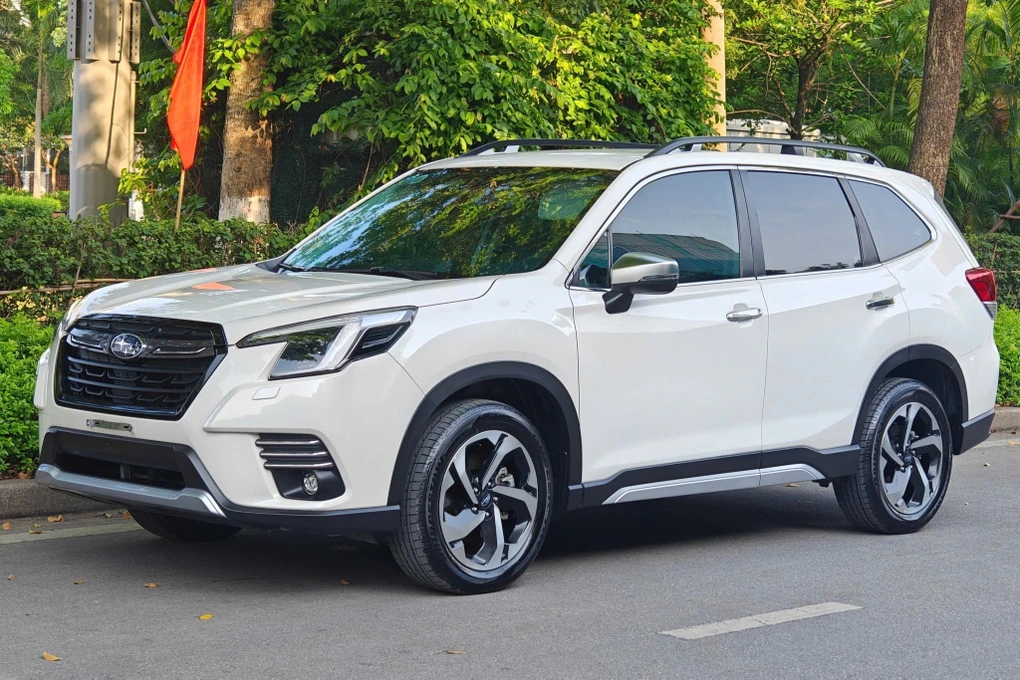 Subaru Crosstrek giảm giá mạnh, Forester nhập Thái dần biến mất