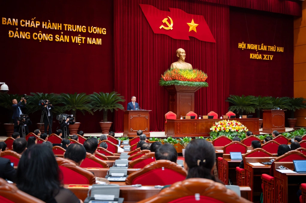 Việt Nam phải đi tắt đón đầu để đạt tăng trưởng 10%