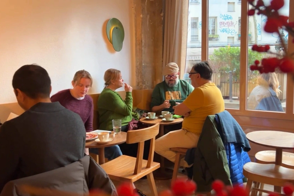 Từ sự cố mất điện đến xu hướng cà phê Việt tại Paris
