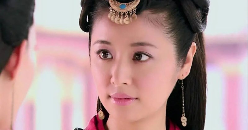 Từ diễn viên sang nhà sản xuất: khác biệt giữa Triệu Lộ Tư và Lâm Tâm Như