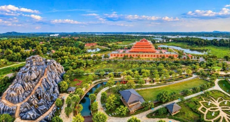 Làng Văn hóa Việt Nam thành khu du lịch cấp thành phố: Bước ngoặt cho du lịch bền vững