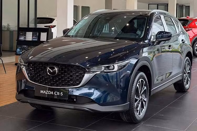 Mazda CX-5 chạm đáy 638 triệu: nên mua ngay hay chờ?