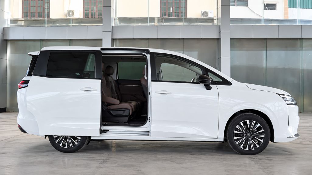 Wuling Darion MPV 7 chỗ: cửa trượt, 500 km và bài toán cạnh tranh