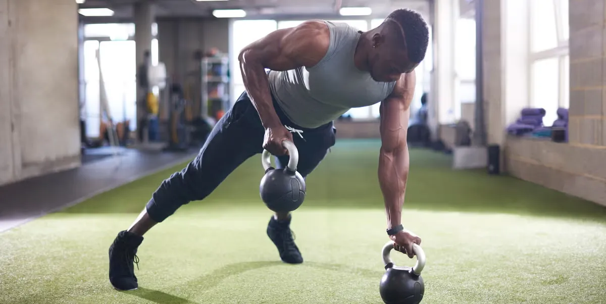 Kettlebell và TRX: Bộ đôi hoàn hảo cho sức mạnh cốt lõi