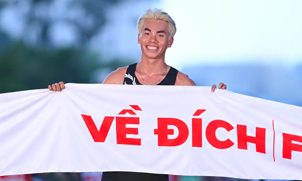 Chiến thắng của runner Việt tại Marathon Quốc tế Hà Nội