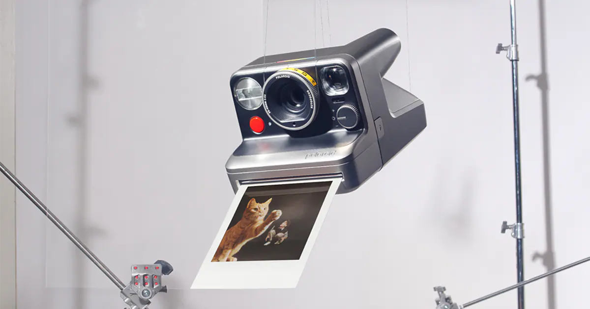 Polaroid Mod vs Instax mini: đâu là máy ảnh instant retro đáng chọn?