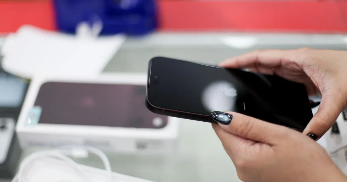 iPhone 18 Pro Max mất sóng trên mạng AT&T: cuộc khủng hoảng kết nối mà Apple không thể sửa bằng phần mềm