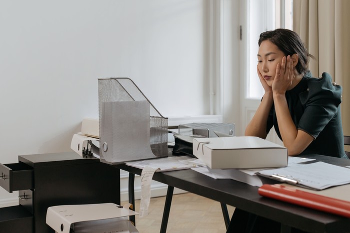 Những câu hỏi không nên tránh khi nói chuyện với người có ý định tự tử