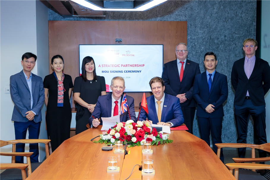 Đại học và doanh nghiệp bắt tay nâng kỹ năng tài chính cho sinh viên
