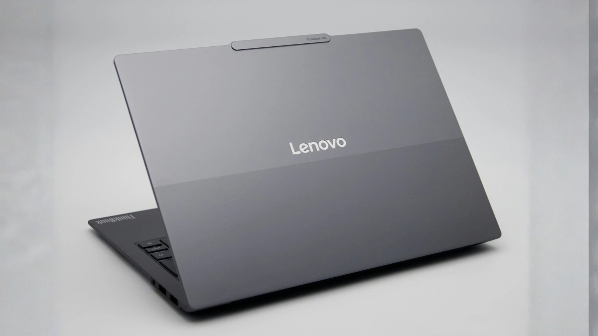 Lenovo ThinkPad X1 Carbon Aura Edition: Có đáng nâng cấp cho doanh nhân?