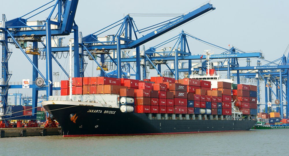 Xuất khẩu tăng 22% nhưng nhập khẩu tăng 35%: cảnh báo nào cho cân bằng thương mại?