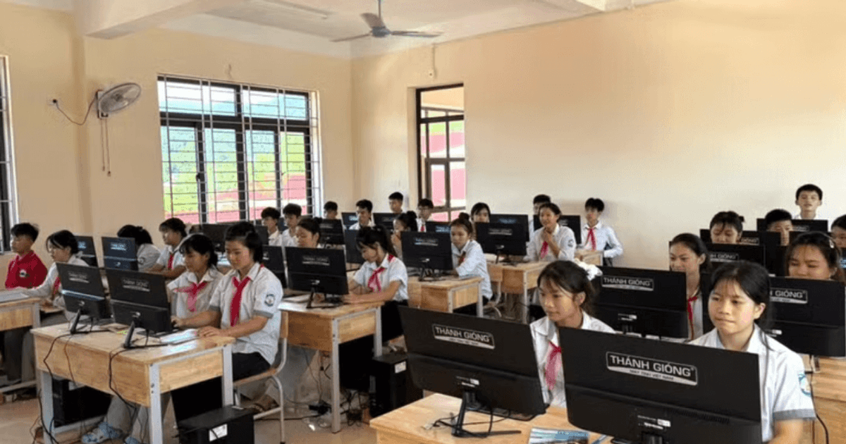 Internet vệ tinh mở cánh cửa học tập cho học sinh vùng sâu, vùng xa