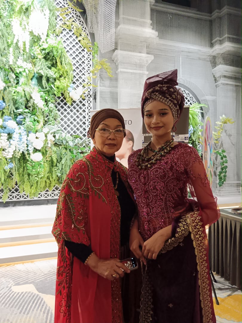 Dari Pentas Pageant ke Runway Antarabangsa