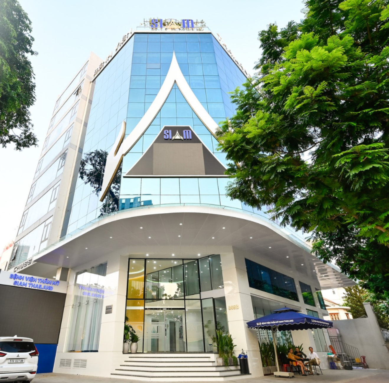 Viện thẩm mỹ nợ thuế hàng tỷ đồng: Cảnh báo cho bệnh nhân