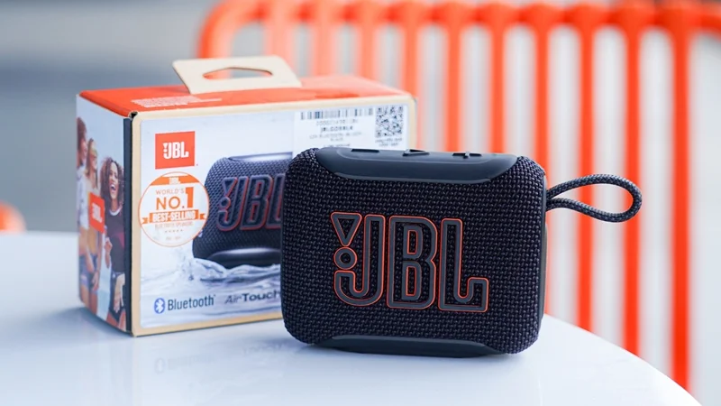 JBL Go 5 vs PartyBox Ultimate 2: khác nhau ở phong cách nghe