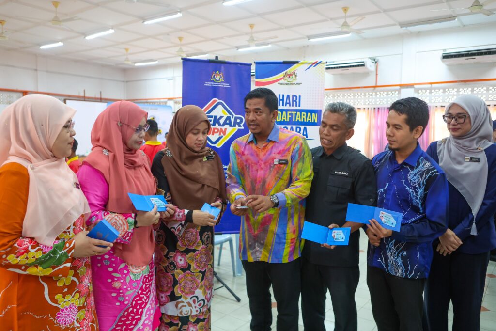 Aplikasi MyJPJ Baharu & MyKad Generasi Baru: Pejabat Kerajaan Dalam Poket