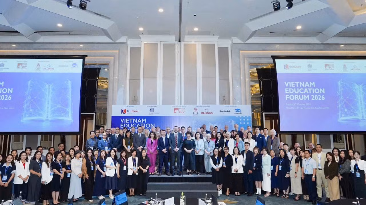 Diễn đàn Giáo dục Việt Nam: Từ chuẩn chất lượng đến hạnh phúc người học