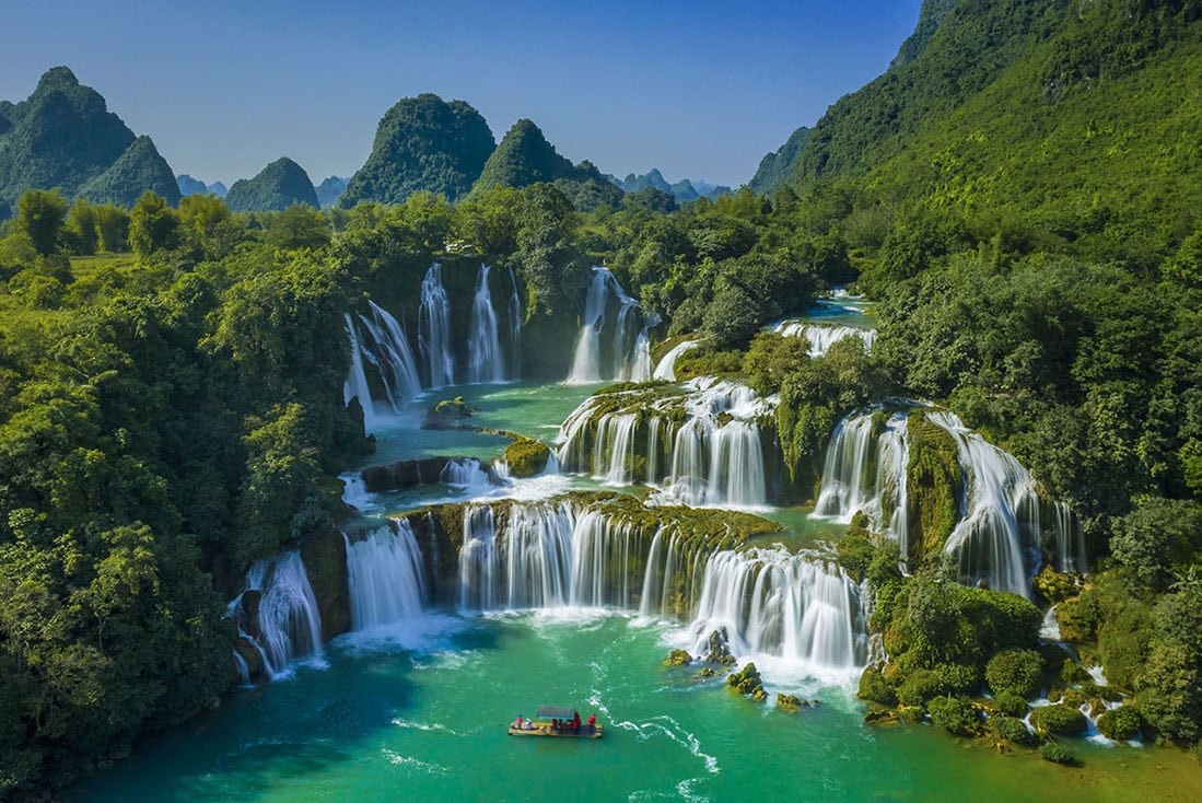 Quảng Ninh và Cao Bằng giảm giá du lịch tới 60% mùa thu đông