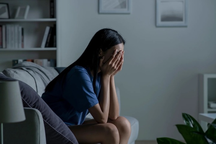 Khi con đã trưởng thành nhưng vẫn bị kiểm soát: Đã đến lúc đặt lại ranh giới