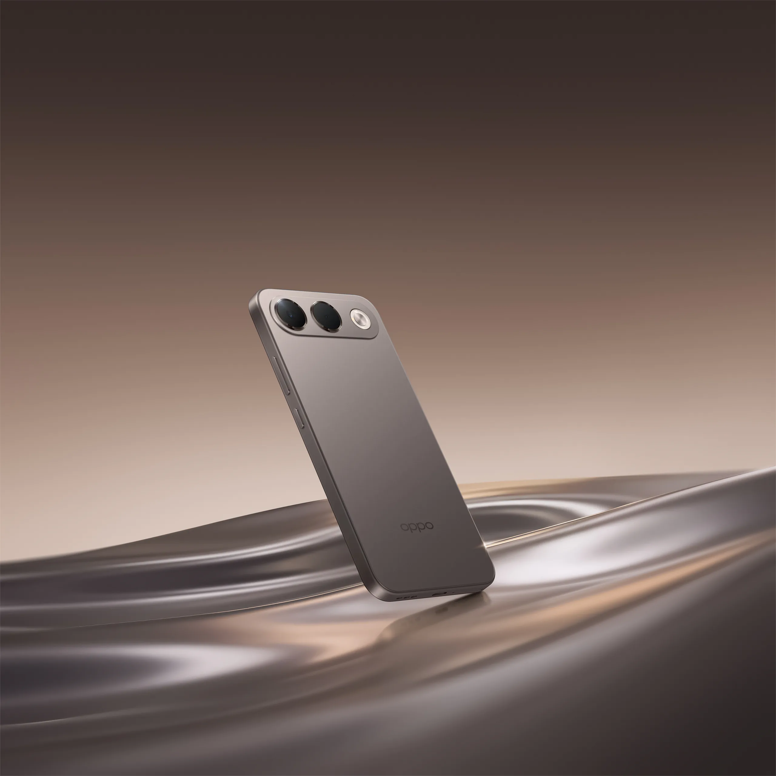 OPPO A7 Pro 5G: pin 8000mAh, selfie 50MP và độ bền IP69K có đáng nâng cấp?