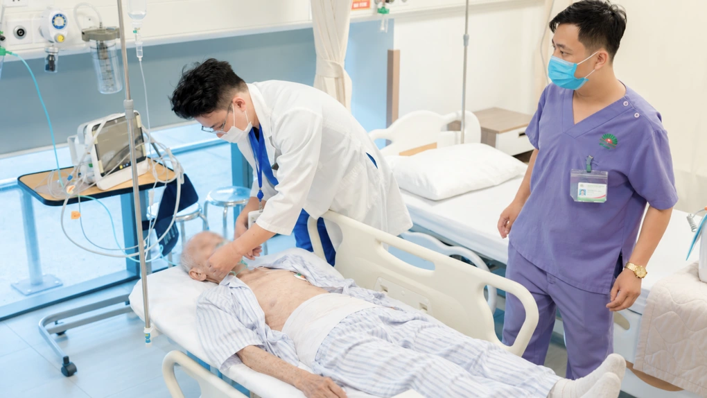 Tái thông động mạch não trong 24 giờ: cửa sổ vàng cứu não